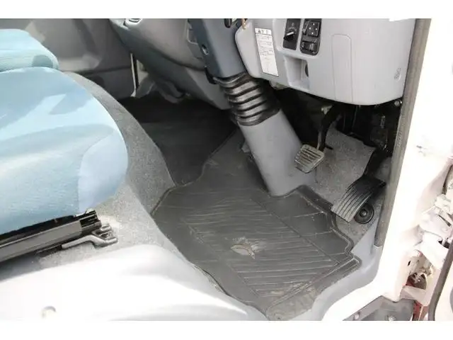日産UD その他 小型 平ボディ パワーゲート 床鉄板の中古トラック画像14