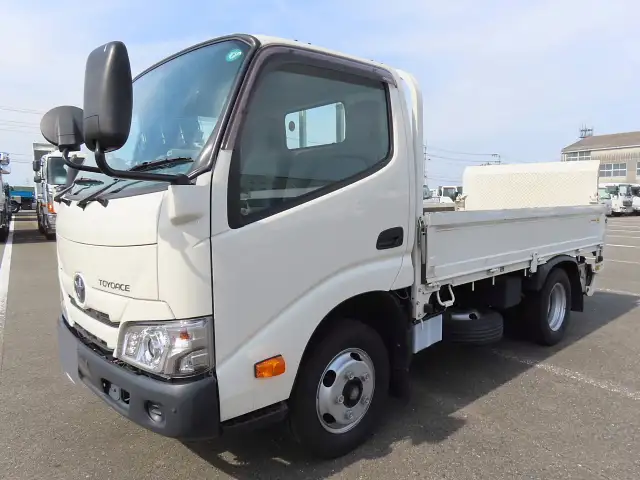 トヨタ ダイナ 小型 平ボディ パワーゲート 2RG-XZC605の中古トラック画像1