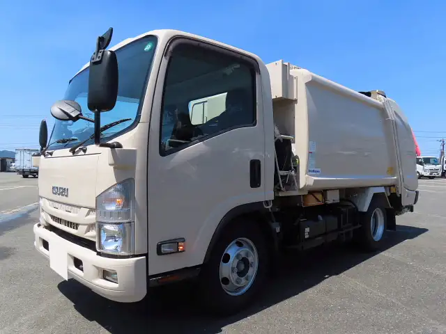 いすゞ エルフ 小型 パッカー車 プレス式 2PG-NPR88YN の中古トラック【車両No.188851】