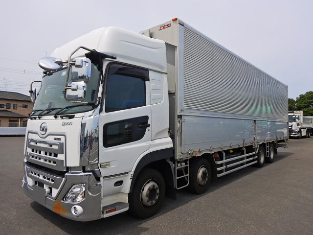 日産UD クオン 大型 ウイング