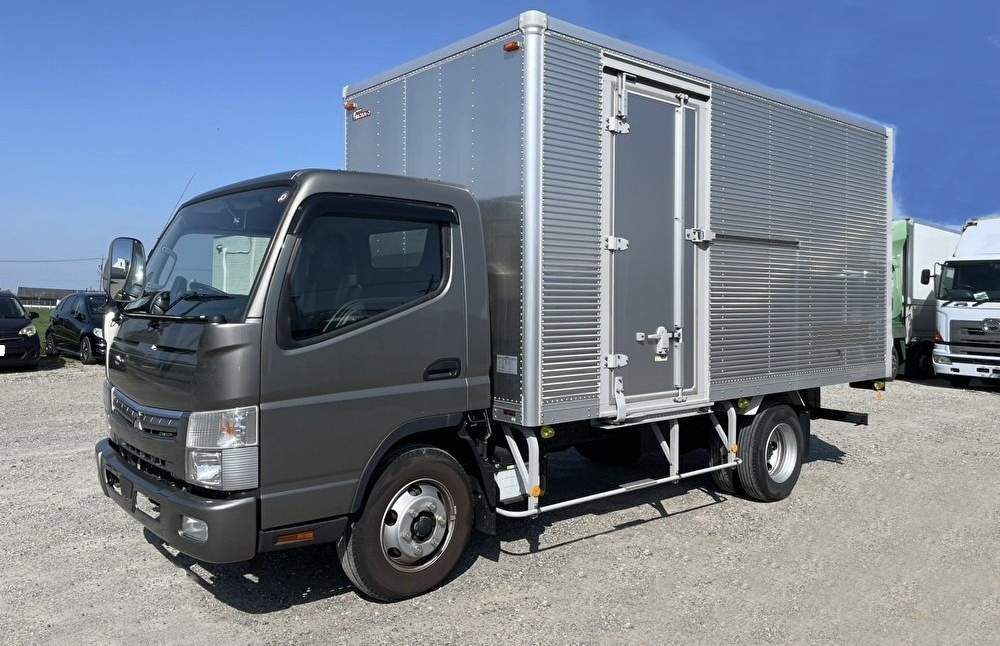 三菱 キャンター 小型 アルミバン パワーゲート サイドドア の中古トラック【車両No.172216】