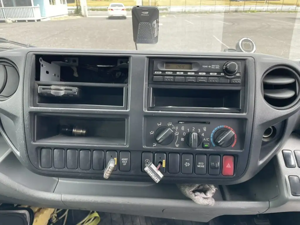 日野 デュトロ 小型 ウイング 幌ウイング TKG-XZU720Mの中古トラック画像15