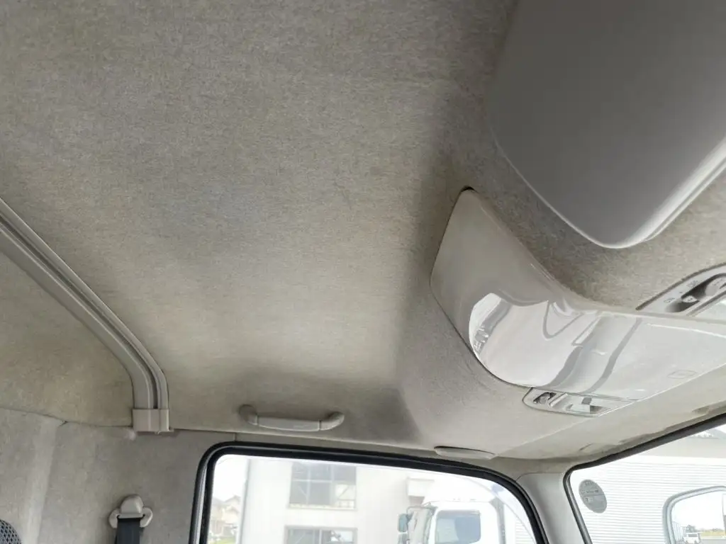 三菱 ファイター 中型/増トン 車両重機運搬 ウインチ PDG-FK71Dの中古トラック画像16