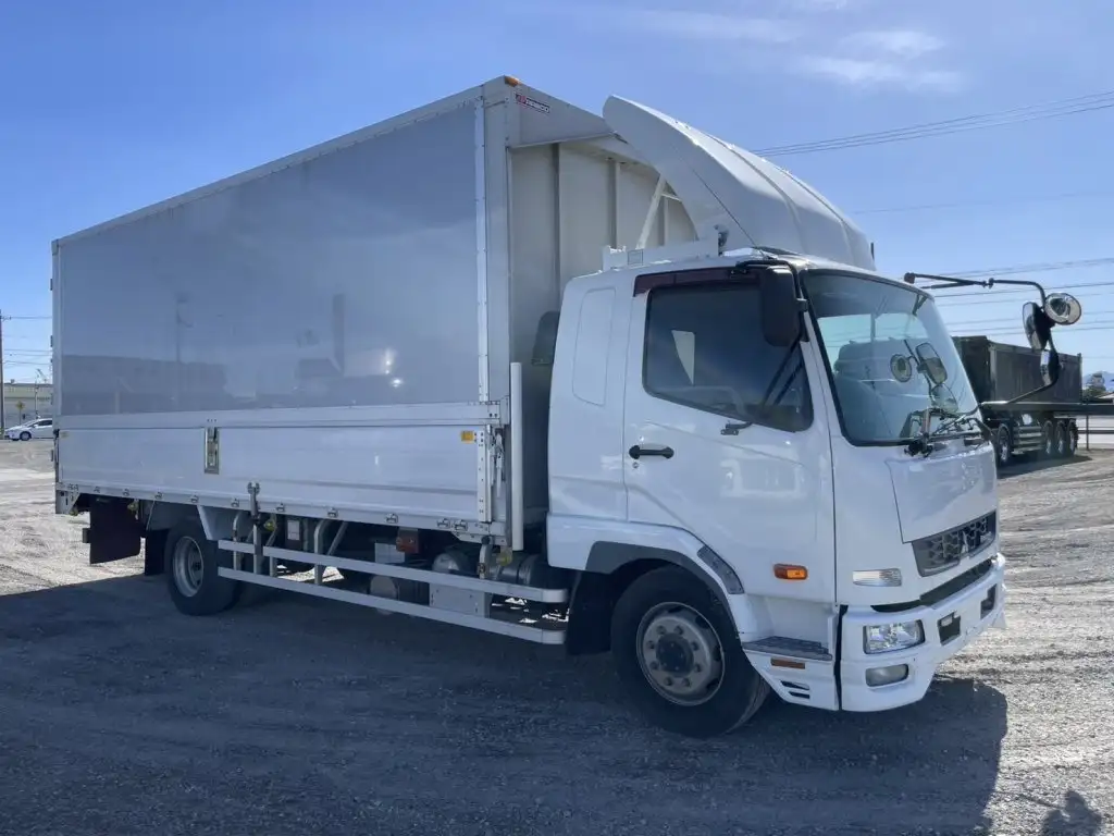 三菱 ファイター 中型/増トン ウイング エアサス ベッドの中古トラック画像3