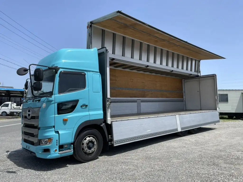 日野 プロフィア 大型 ウイング ハイルーフ エアサスの中古トラック画像6