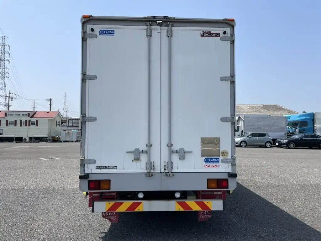 いすゞ フォワード 中型/増トン ウイング ベッド SPG-FSR90S2の中古トラック画像4
