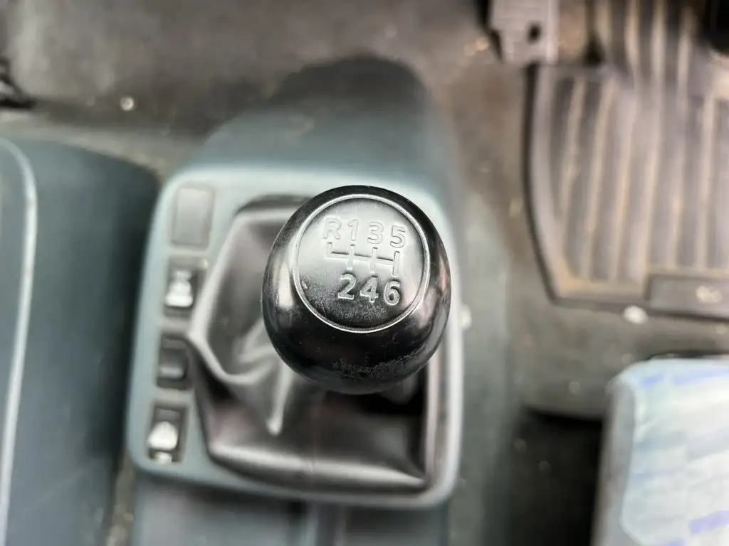 日産UD コンドル 中型/増トン クレーン付 4段 ラジコンの中古トラック画像15