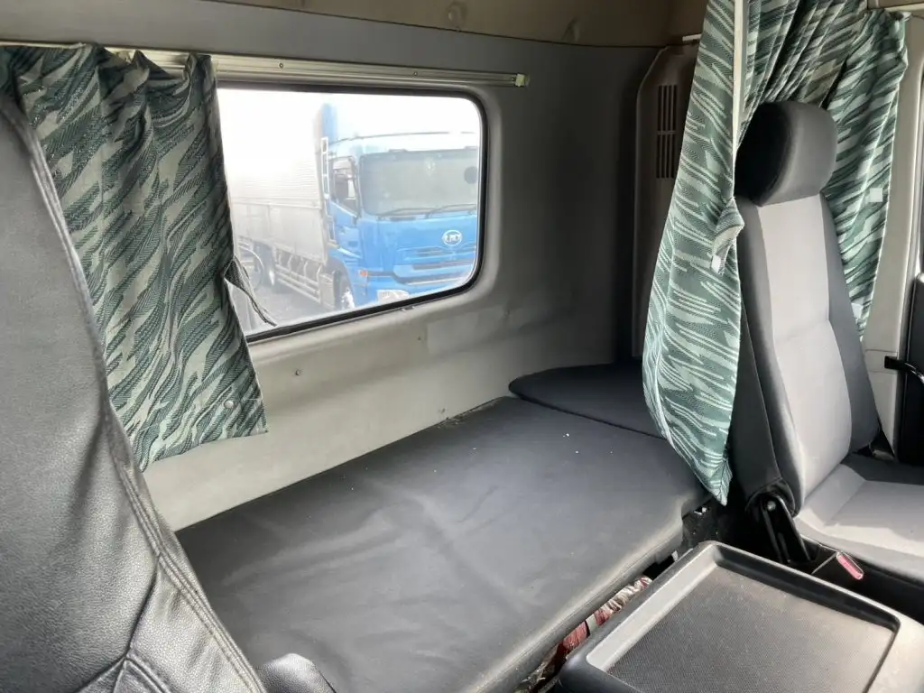 日野 プロフィア 大型 トラクター 1デフ エアサスの中古トラック画像8