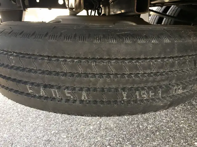 いすゞ エルフ 小型 平ボディ 2RG-NMR88R H31/R1の中古トラック画像16