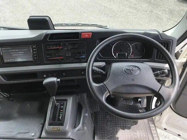 トヨタ コースター 小型 バス マイクロバス SKG-XZB70の中古トラック画像9