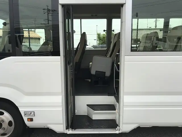 トヨタ コースター 小型 バス マイクロバス SKG-XZB70の中古トラック画像7