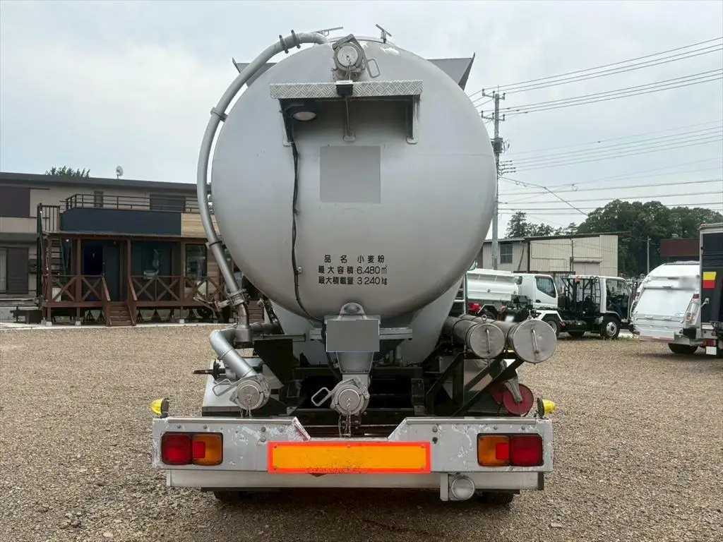 日野 レンジャー 中型/増トン タンク車 バルク BKG-FC7JEYAの中古トラック画像4