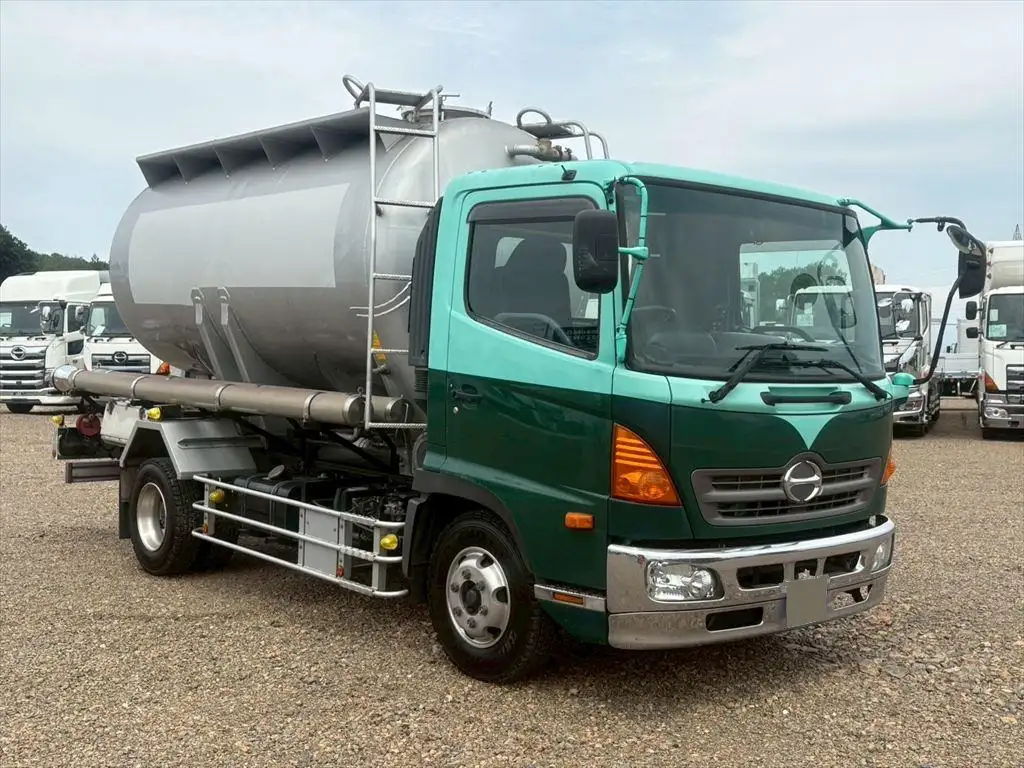 日野 レンジャー 中型/増トン タンク車 バルク BKG-FC7JEYAの中古トラック画像2