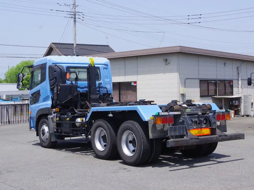 日産UD クオン 大型 アームロール ツインホイスト ベッドの中古トラック画像5