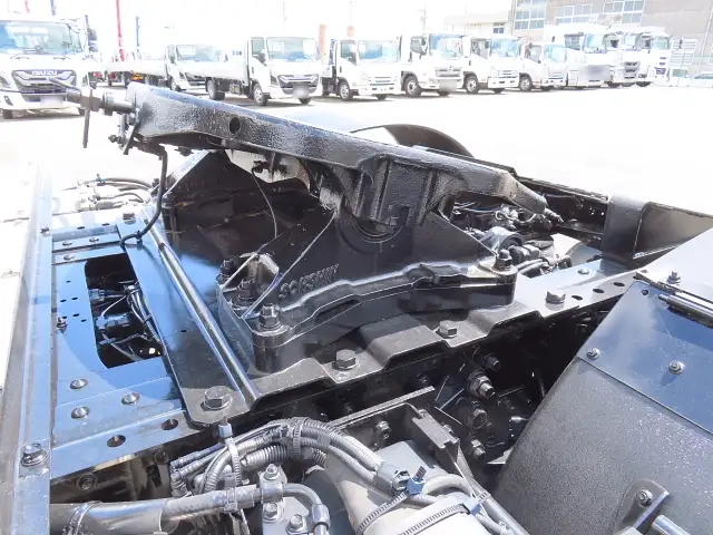 いすゞ ギガ 大型 トラクター ハイルーフ 1デフの中古トラック画像10