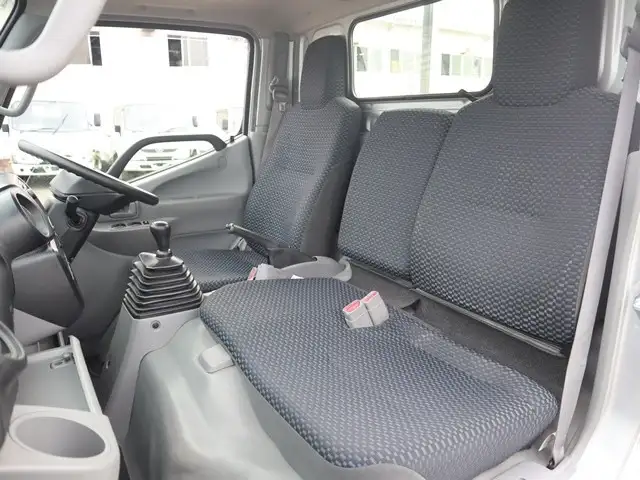トヨタ ダイナ 小型 平ボディ 3BF-TRY230 R4の中古トラック画像12