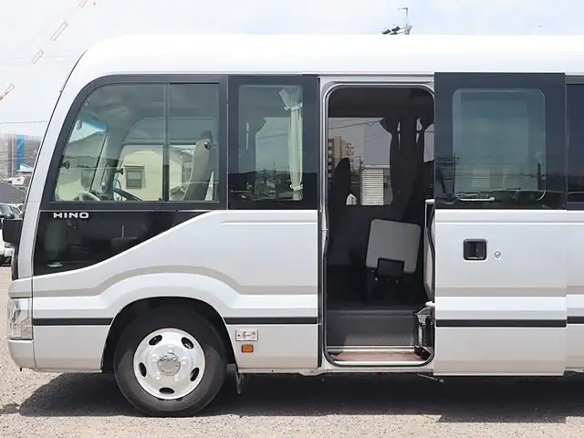 日野 リエッセ 小型 バス マイクロバス SDG-XZB70Mの中古トラック画像6