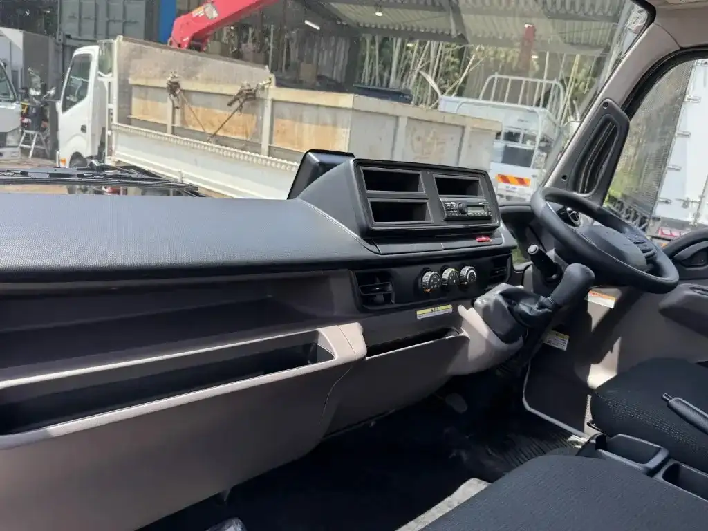 三菱 キャンター 小型 車両重機運搬 ラジコン ウインチの中古トラック画像11