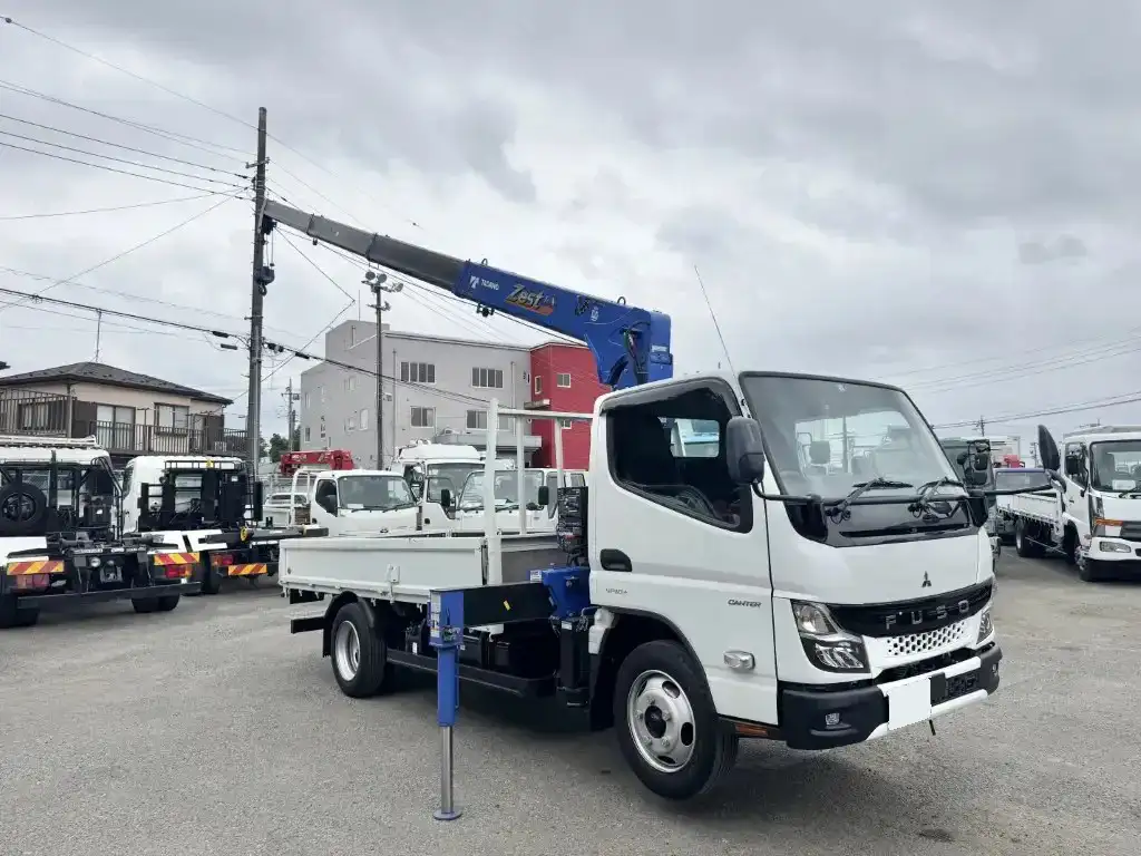 三菱 キャンター 小型 クレーン付 4段 ラジコンの中古トラック画像2