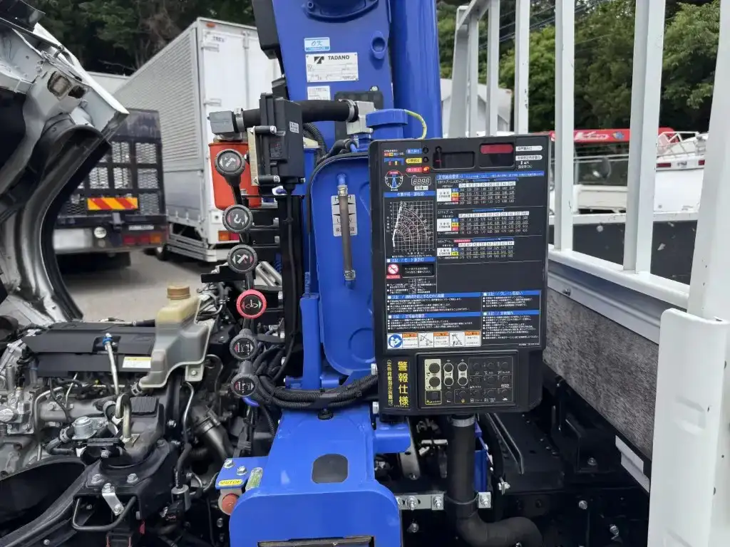 三菱 キャンター 小型 クレーン付 4段 ラジコンの中古トラック画像11