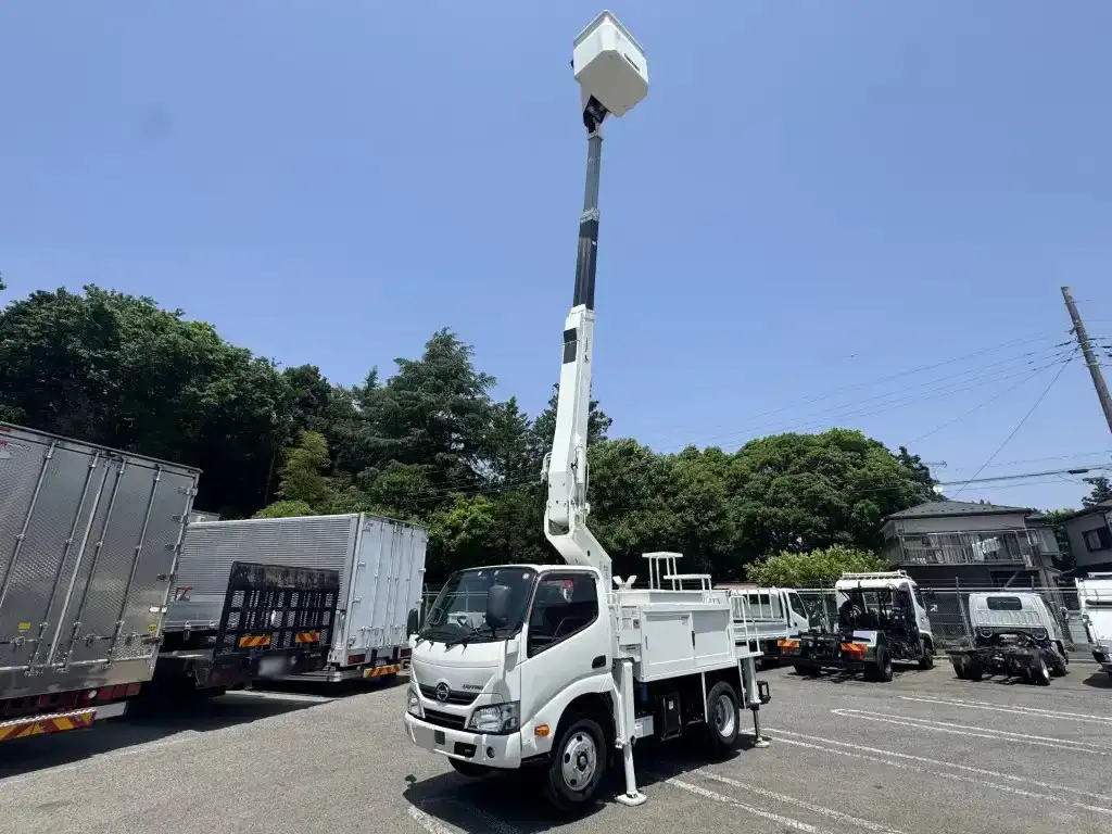 日野 デュトロ 小型 高所・建柱車 高所作業車 電工仕様の中古トラック画像5