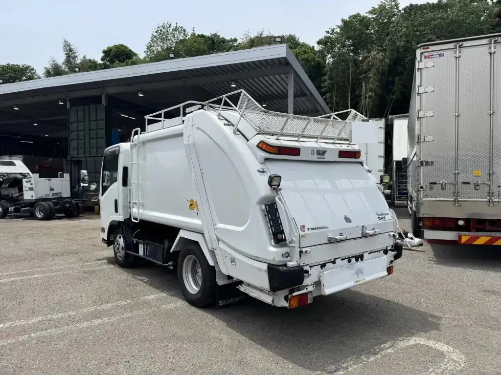 いすゞ エルフ 小型 パッカー車 プレス式 TKG-NMR85ANの中古トラック画像4