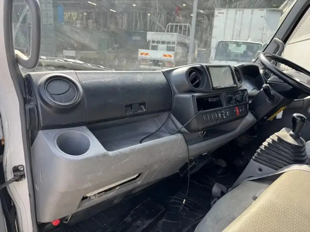 日野 デュトロ 小型 平ボディ TKG-XZC655M H27の中古トラック画像12