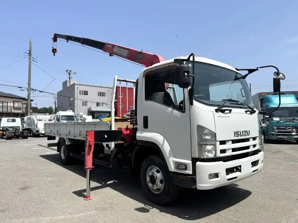いすゞ フォワード 中型/増トン クレーン付 4段 ラジコンの中古トラック画像2