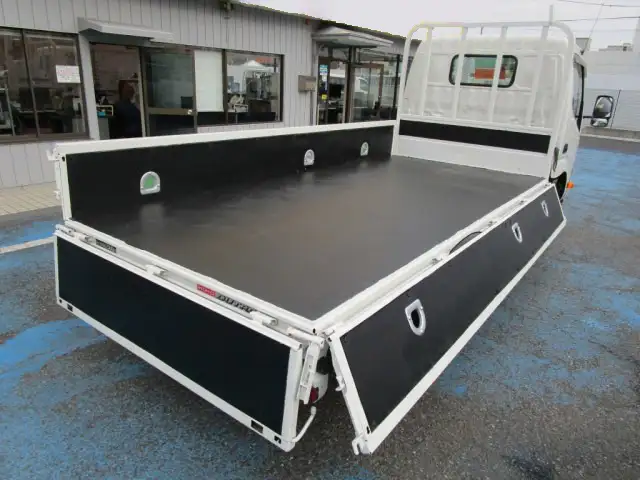 日野 デュトロ 小型 平ボディ 床鉄板 TKG-XZU645Mの中古トラック画像5