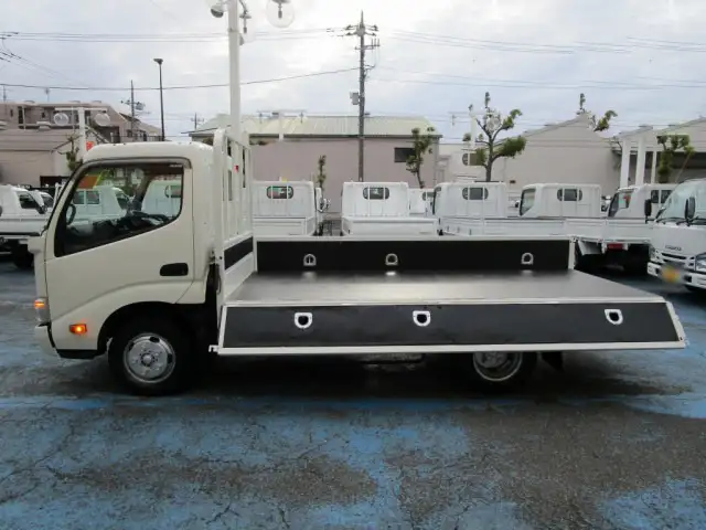 日野 デュトロ 小型 平ボディ 床鉄板 TKG-XZU645Mの中古トラック画像8