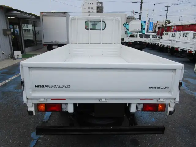 日産 アトラス 小型 平ボディ CBF-SQ2F24 H28の中古トラック画像3