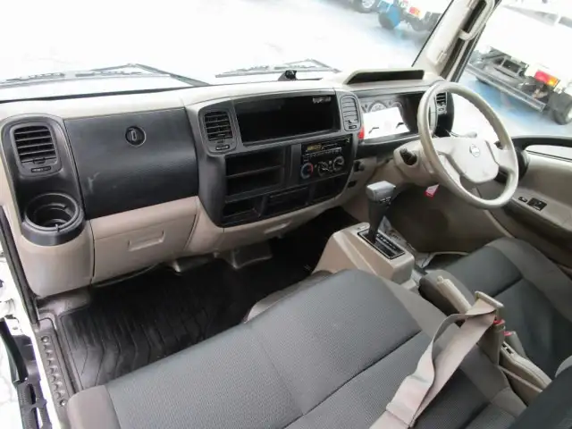 日産 アトラス 小型 平ボディ CBF-SQ2F24 H28の中古トラック画像13