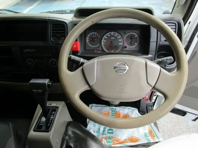 日産 アトラス 小型 平ボディ CBF-SQ2F24 H27の中古トラック画像16