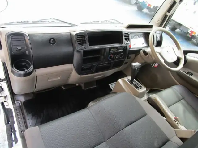 日産 アトラス 小型 平ボディ CBF-SQ2F24 H27の中古トラック画像15
