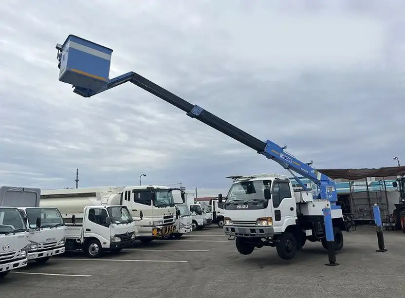 いすゞ エルフ 小型 高所・建柱車 高所作業車 KK-NPS72GNの中古トラック画像6