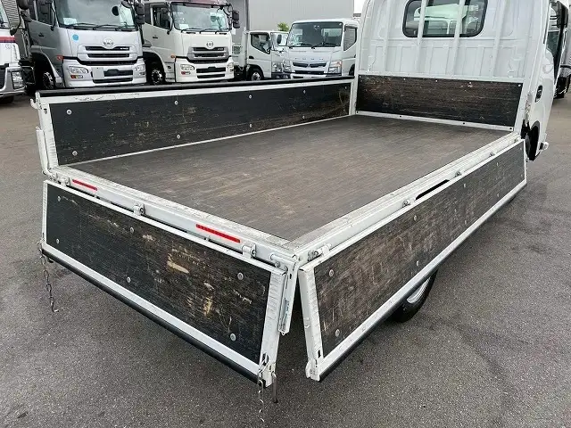 いすゞ エルフ 小型 平ボディ 2RG-NKR88AF R6の中古トラック画像5