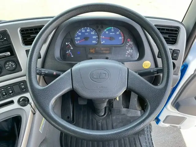 日産UD クオン 大型 ミキサー・ポンプ ベッド LDG-CW5XLの中古トラック画像14