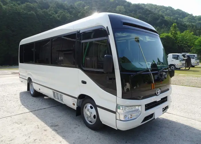 トヨタ コースター 小型 バス マイクロバス 2KG-GDB70の中古トラック画像2