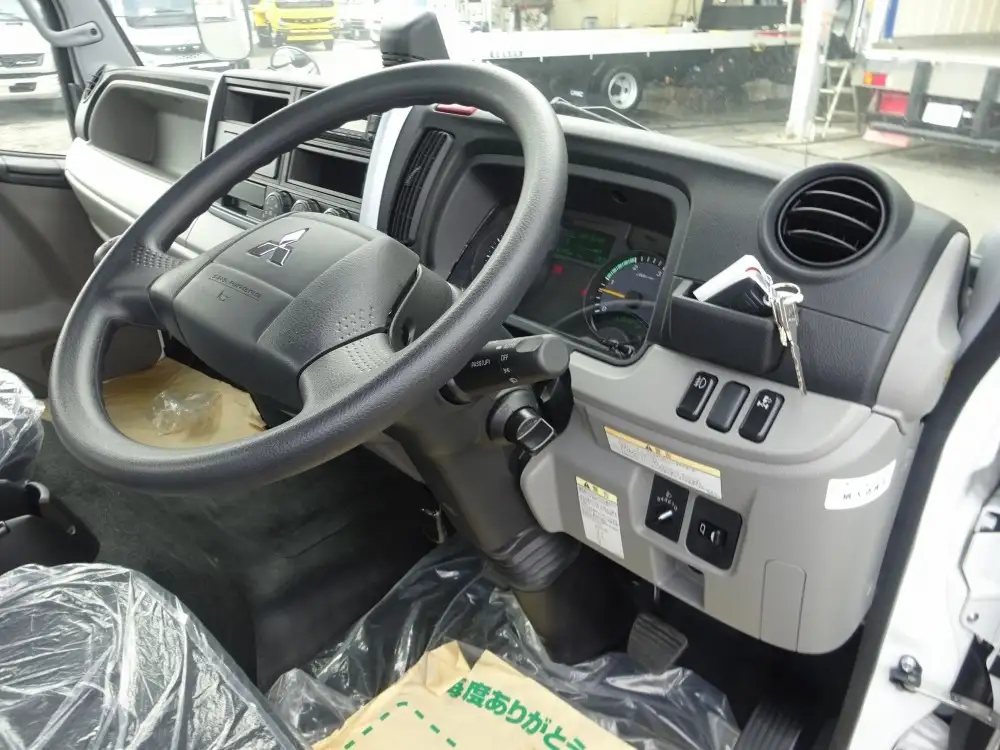 三菱 キャンター 小型 車両重機運搬 ラジコン ウインチの中古トラック画像14