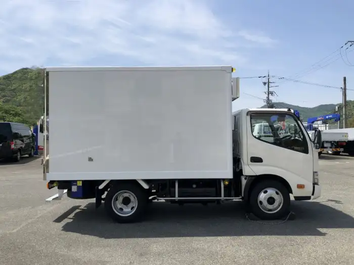 トヨタ ダイナ 小型 冷凍冷蔵 低温 スタンバイの中古トラック画像4