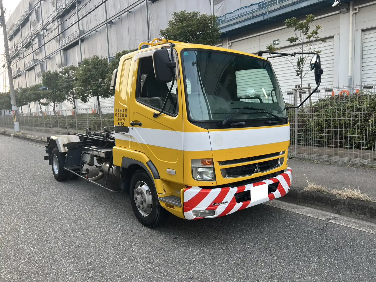 三菱 ファイター 中型/増トン アームロール ツインホイスト PA-FK61Fの中古トラック画像4