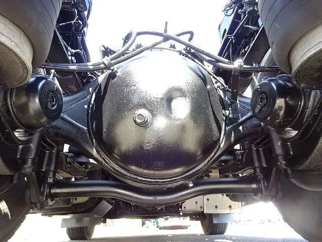 いすゞ ギガ 大型 トラクター ハイルーフ 1デフの中古トラック画像19