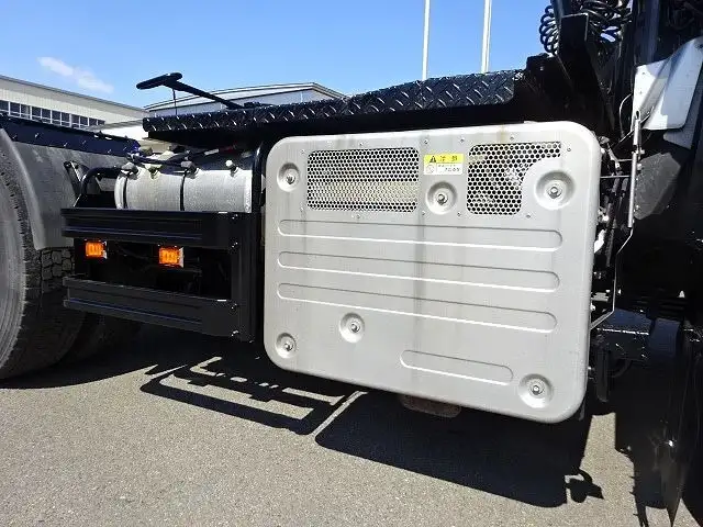 いすゞ ギガ 大型 トラクター ハイルーフ 1デフの中古トラック画像16