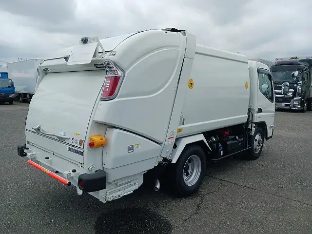 三菱 キャンター 小型 パッカー車 プレス式 2RG-FEAV0の中古トラック画像2