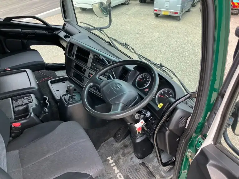 日野 プロフィア 大型 トラクター ハイルーフ 1デフの中古トラック画像11