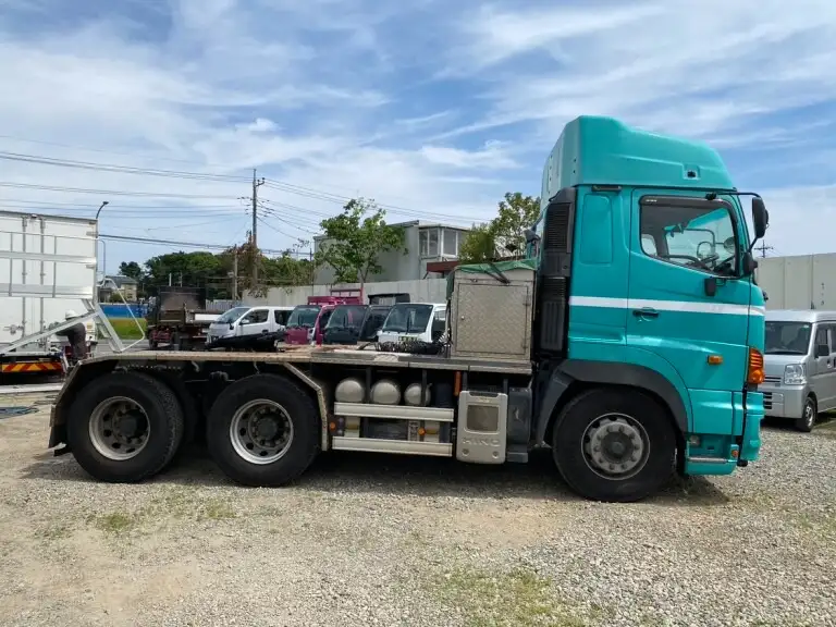日野 プロフィア 大型 トラクター ハイルーフ 2デフの中古トラック画像4