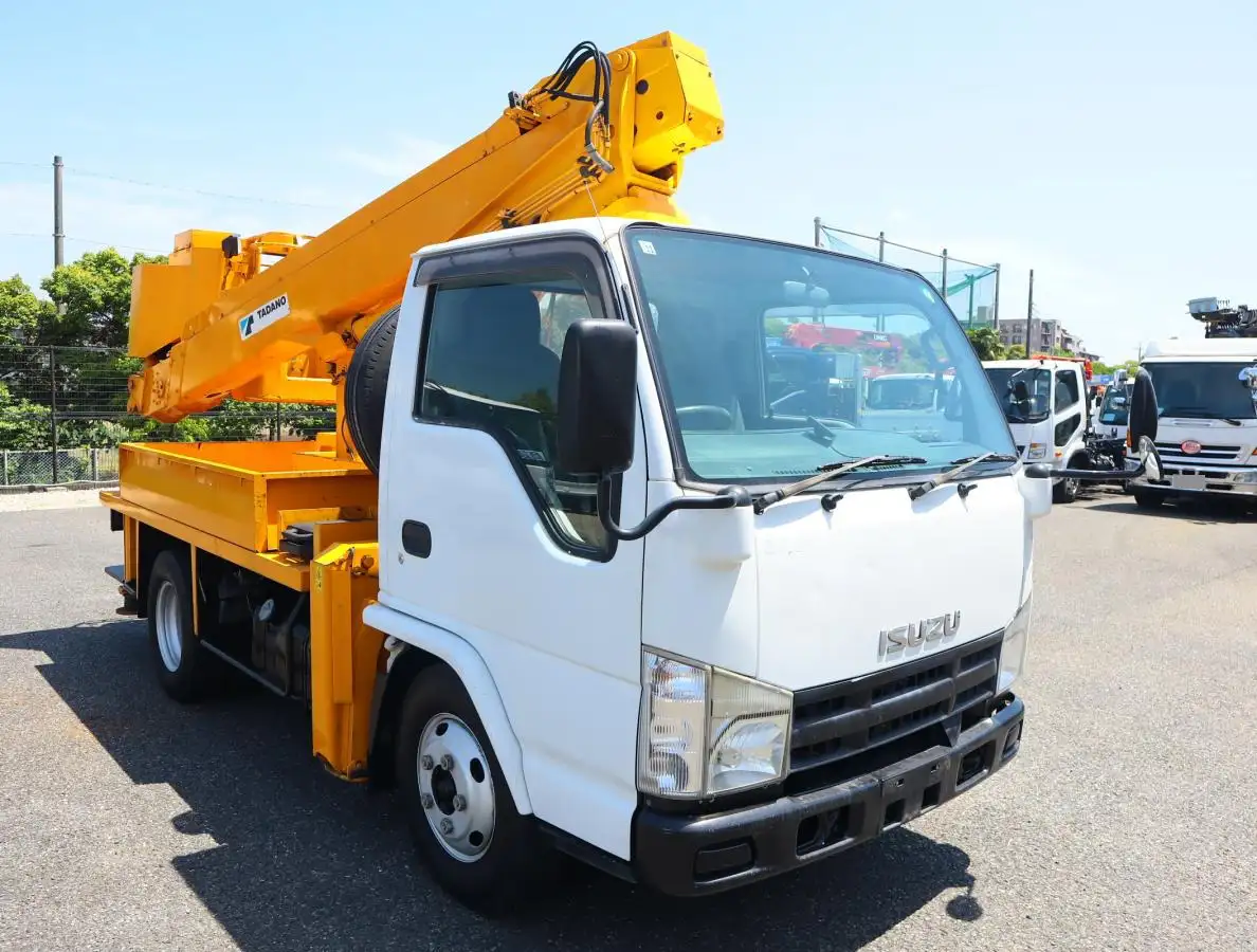 いすゞ エルフ 小型 高所・建柱車 高所作業車 BDG-NKR85Nの中古トラック画像2