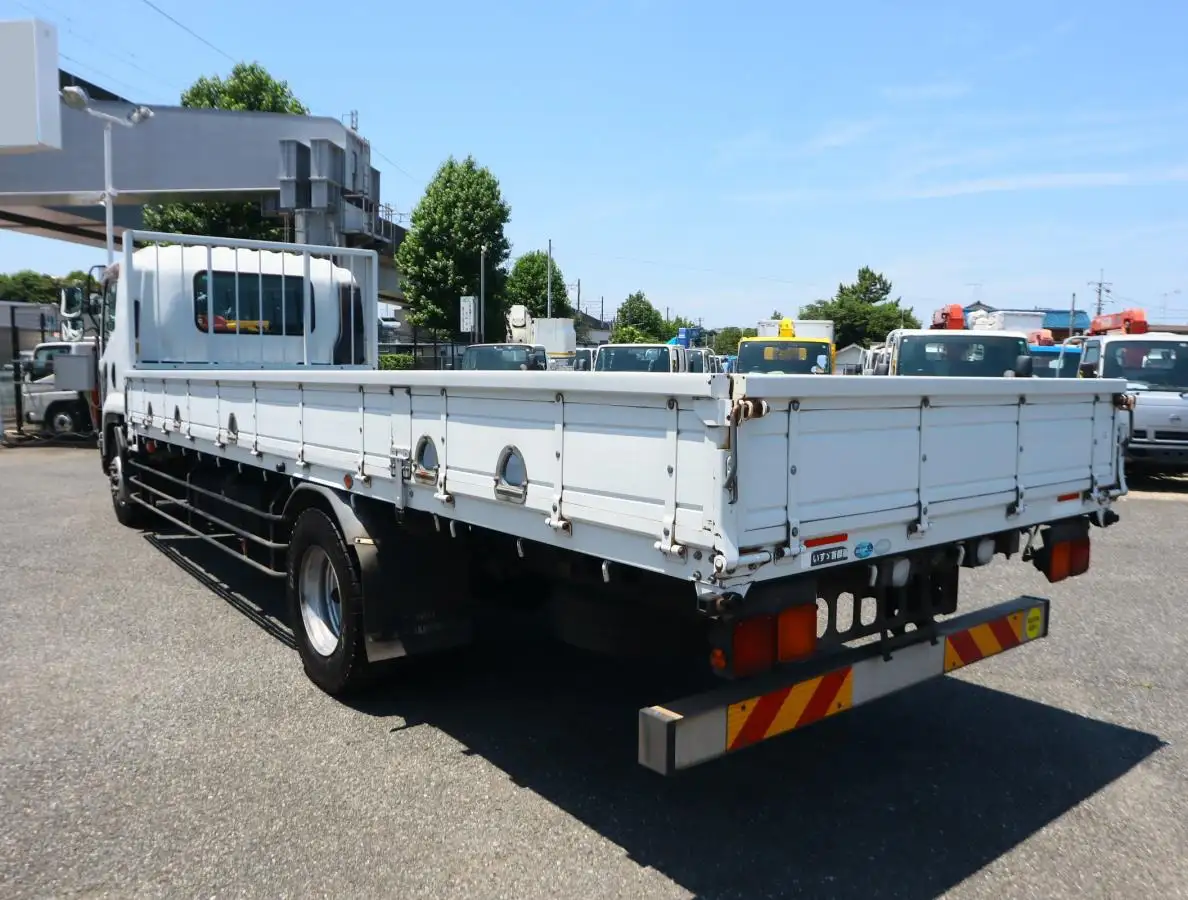 いすゞ フォワード 中型/増トン 平ボディ ベッド LPG-FTR90S2の中古トラック画像5