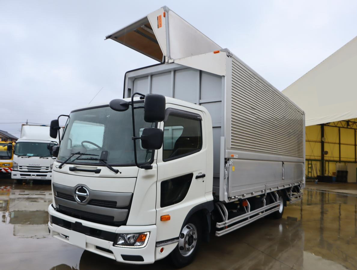 日野 レンジャー 中型/増トン ウイング エアサス ベッド の中古トラック【車両No.166884】