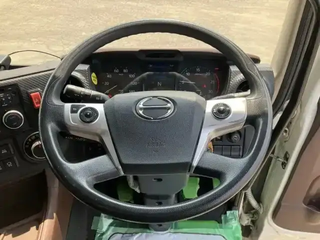 日野 プロフィア 大型 トラクター ハイルーフ 1デフの中古トラック画像12
